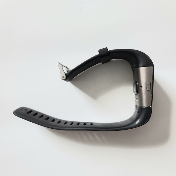 2/28 FITBIT SURGE W/Box main image 2